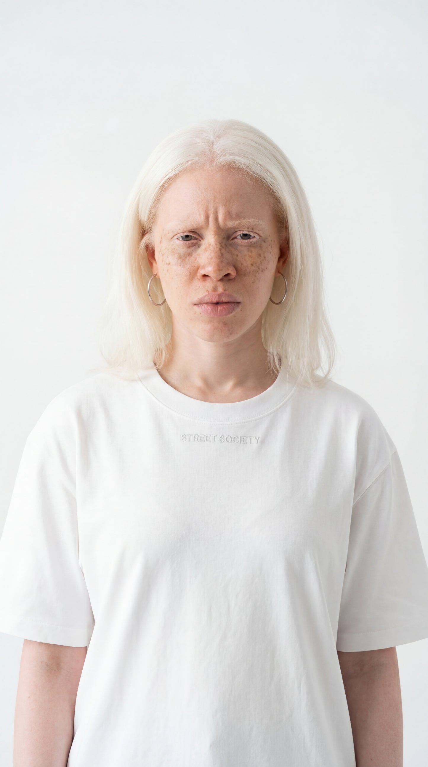 Unisex Aura - Easy to style with jeans, shorts, or layered outfits for a refined casual appearance.