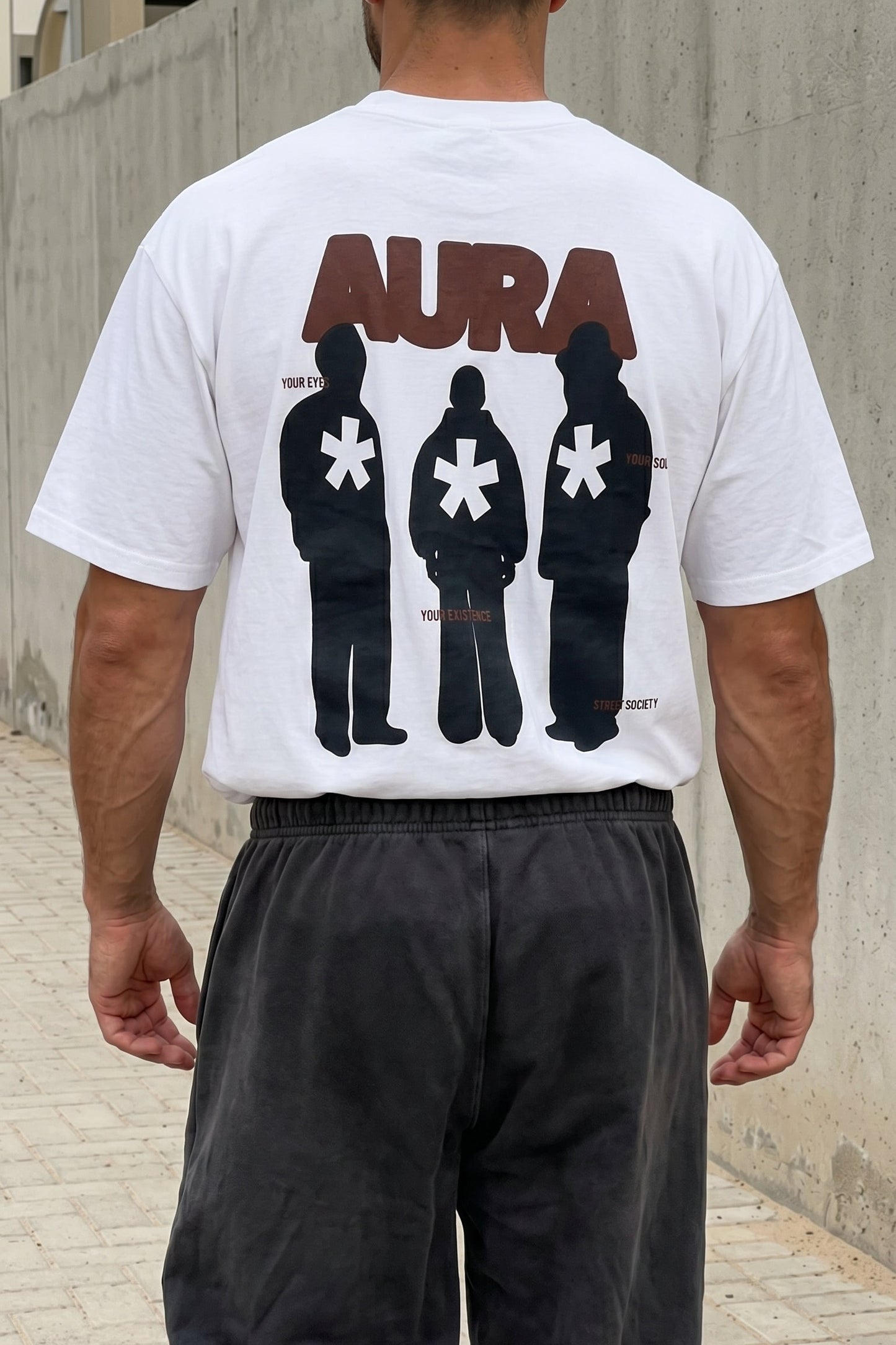 Aura White - minimalist oversize tee