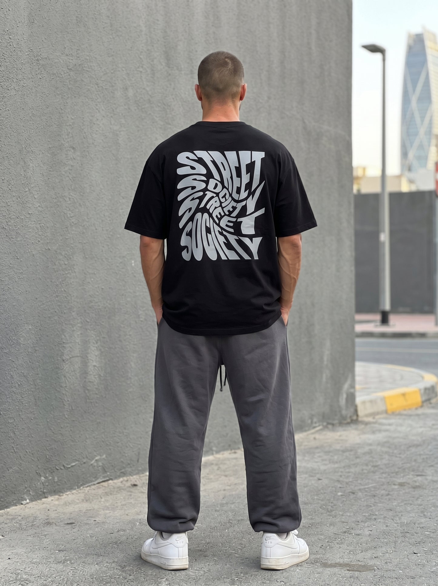 Street Society Black - minimalist oversized tee