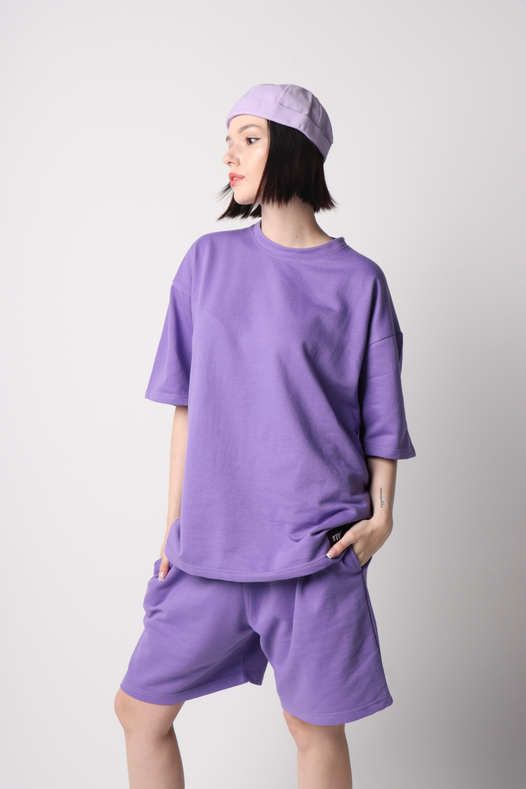 Exclusive Purple Outfit Set – T-Shirt, Shorts & Docker Cap