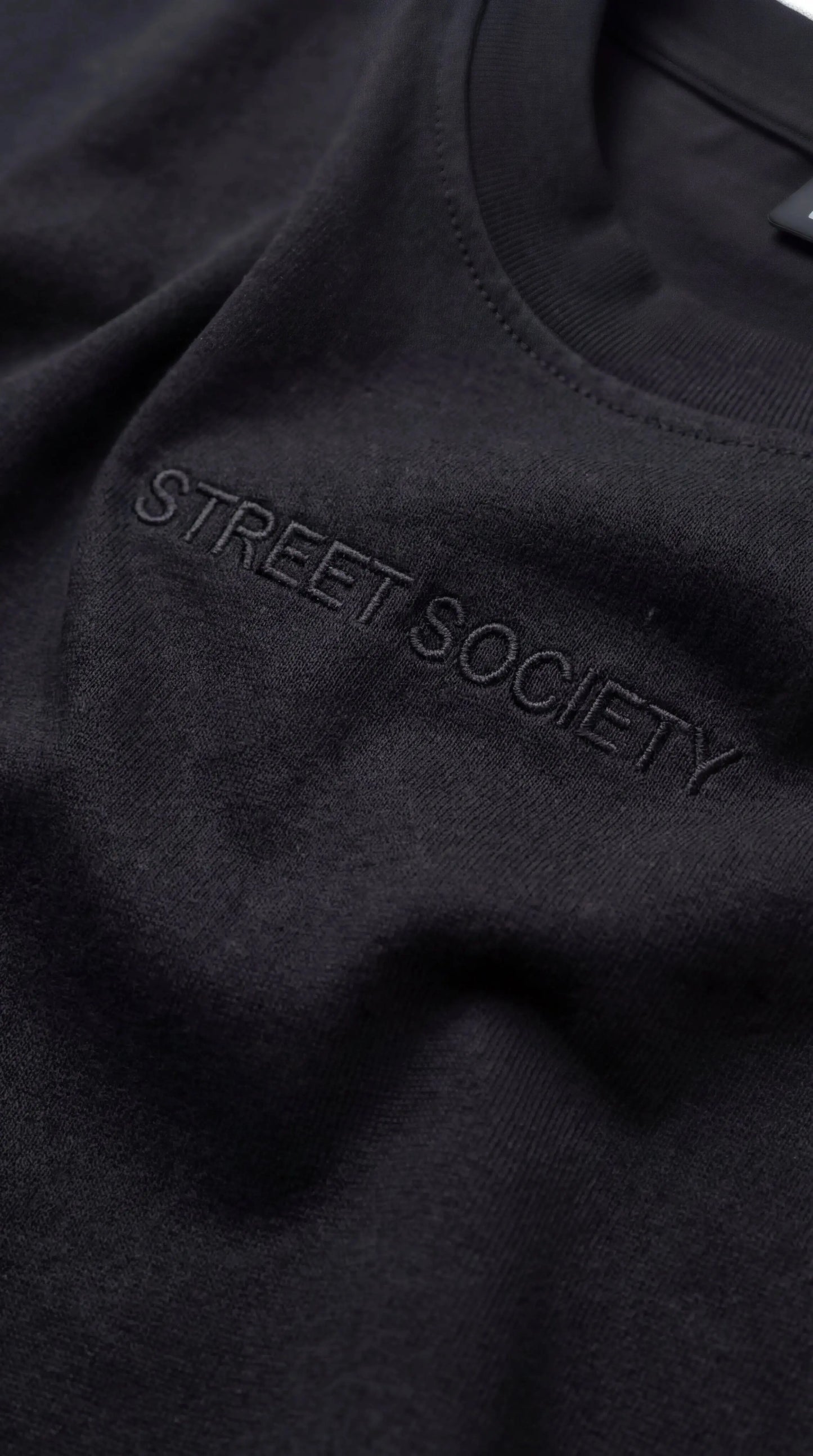 OverSize Fit Unisex Cotton T-shirt "Aura Black" - Street Society