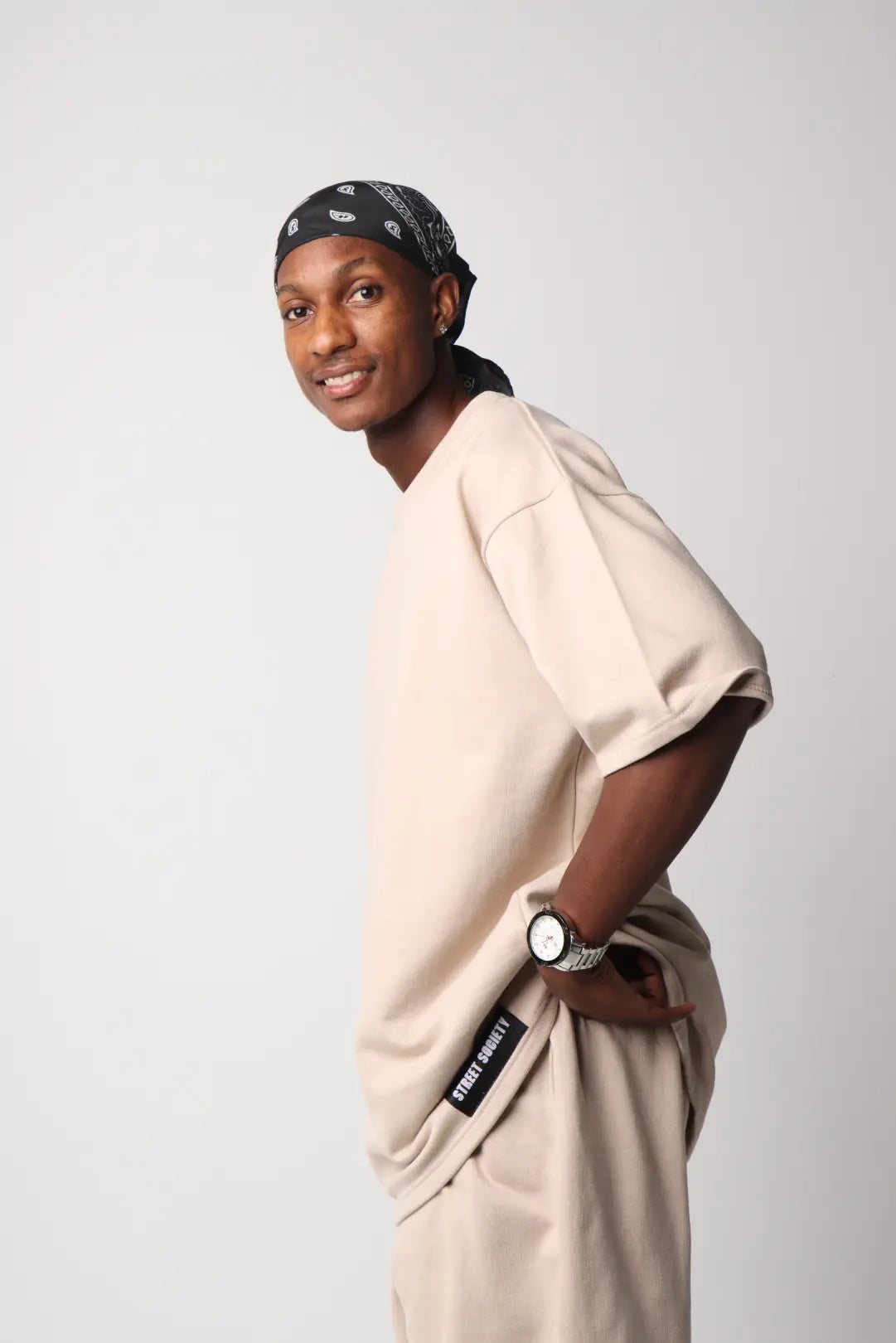 Timeless Beige Outfit Set – T-Shirt & Shorts - Street Society